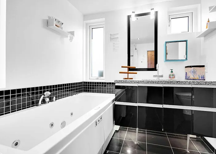 Summer House With Modern Luxury In North Jutland Hébergement de vacances Brovst