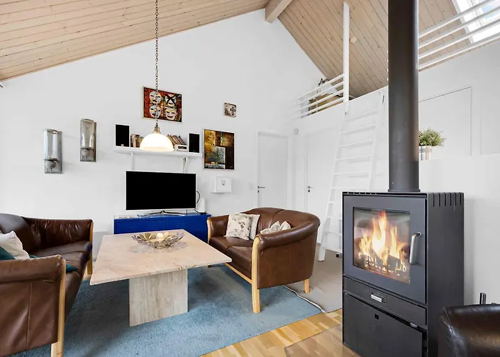 Summer House With Modern Luxury In North Jutland Hébergement de vacances *